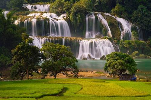 Ba Be Lake - Ban Gioc Waterfalls 4D3N Ba Be Lake - Ban Gioc Waterfalls 4D3N