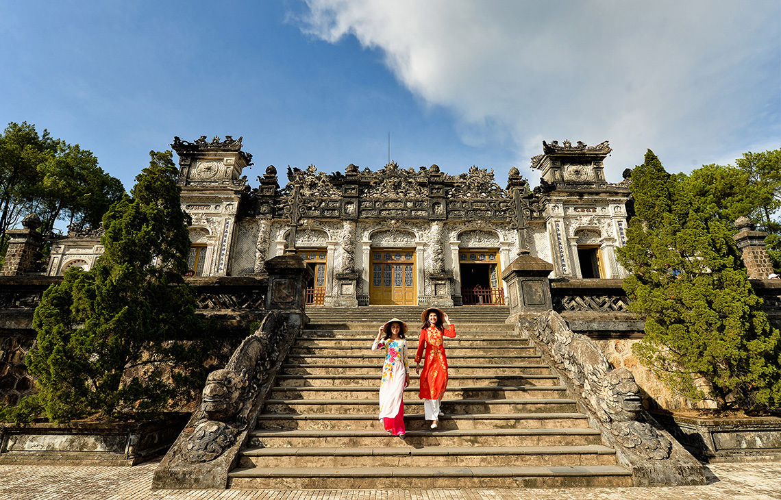 Essential Travel Indochina 18 days 