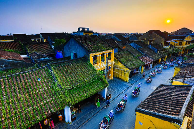 Hoi An ancient town and beach leisure 5 days