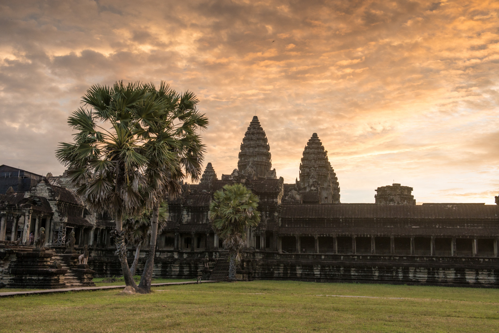 Cambodia adventure 12 days 11 nights
