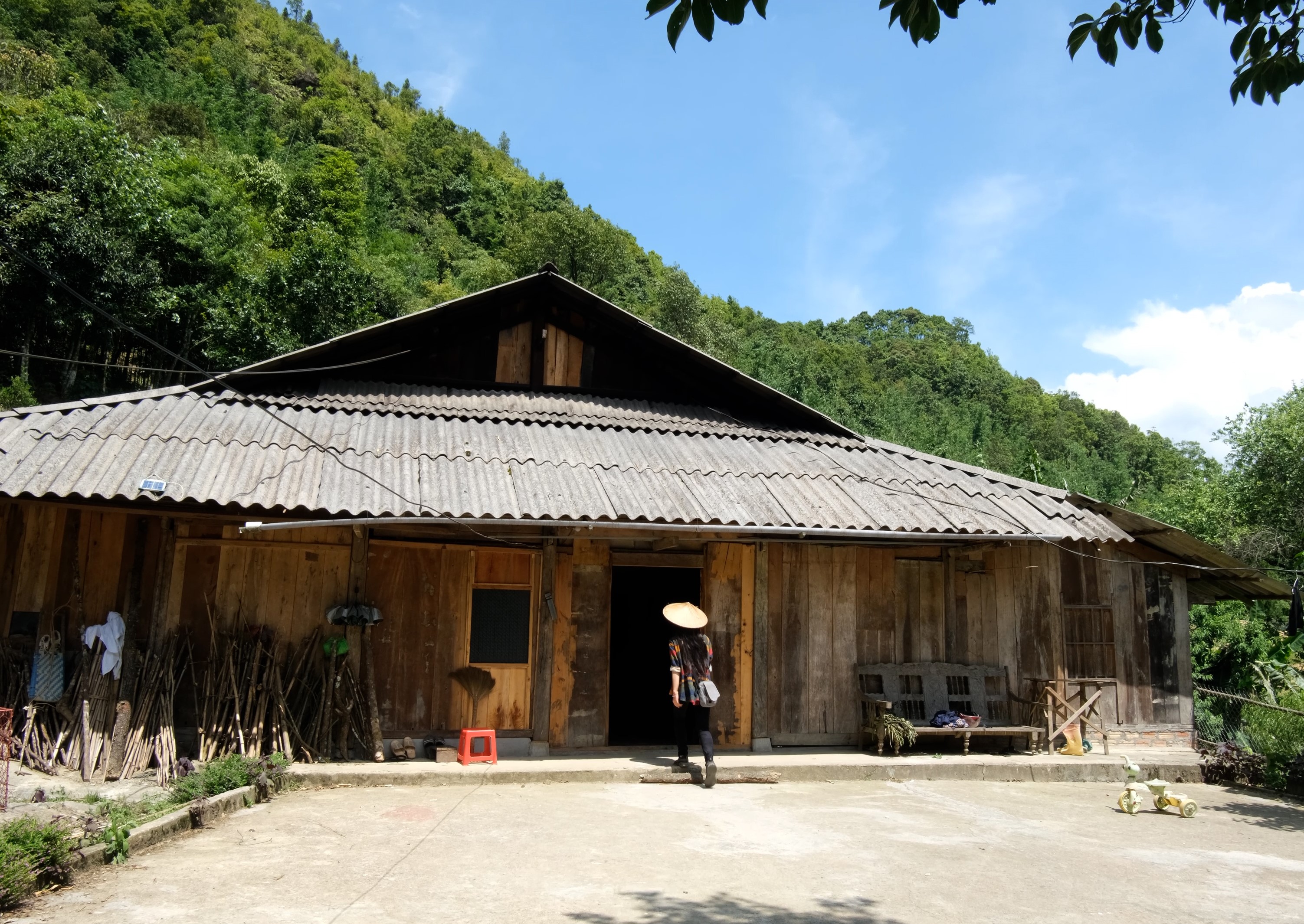  Northern Vietnam: High Ridges & Heritage Valleys