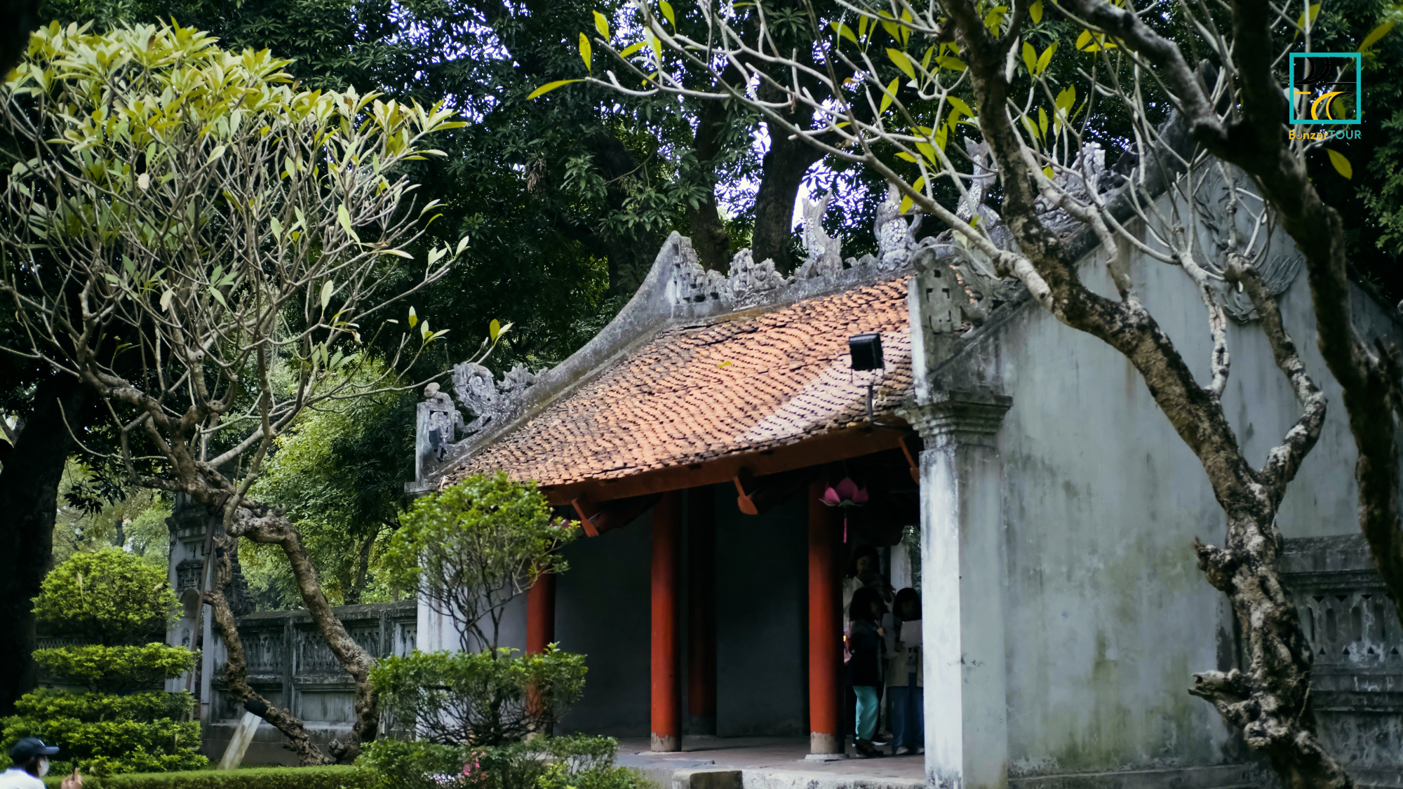 temple-of-literature-hanoi
