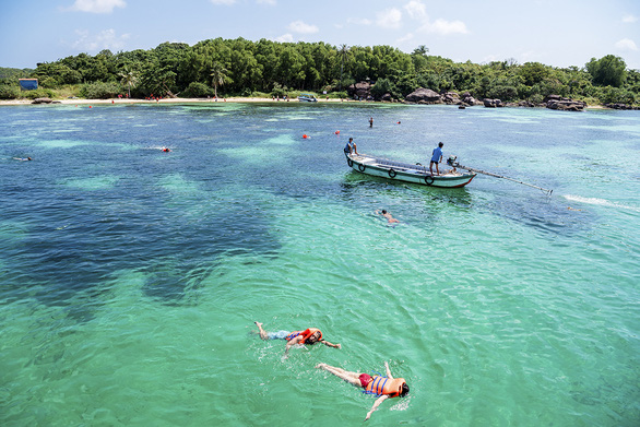 phu-quoc-island-vietnam-holiday