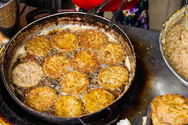 cha-ruoi-specialty-of-hanoi