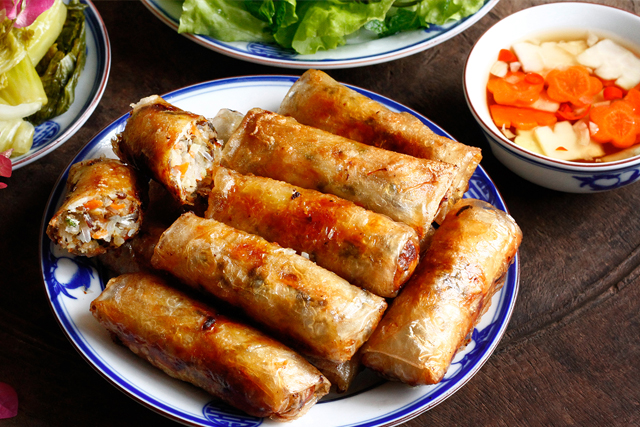 15--local-must-try-dishes-in-Hanoi-and-where-to-eat