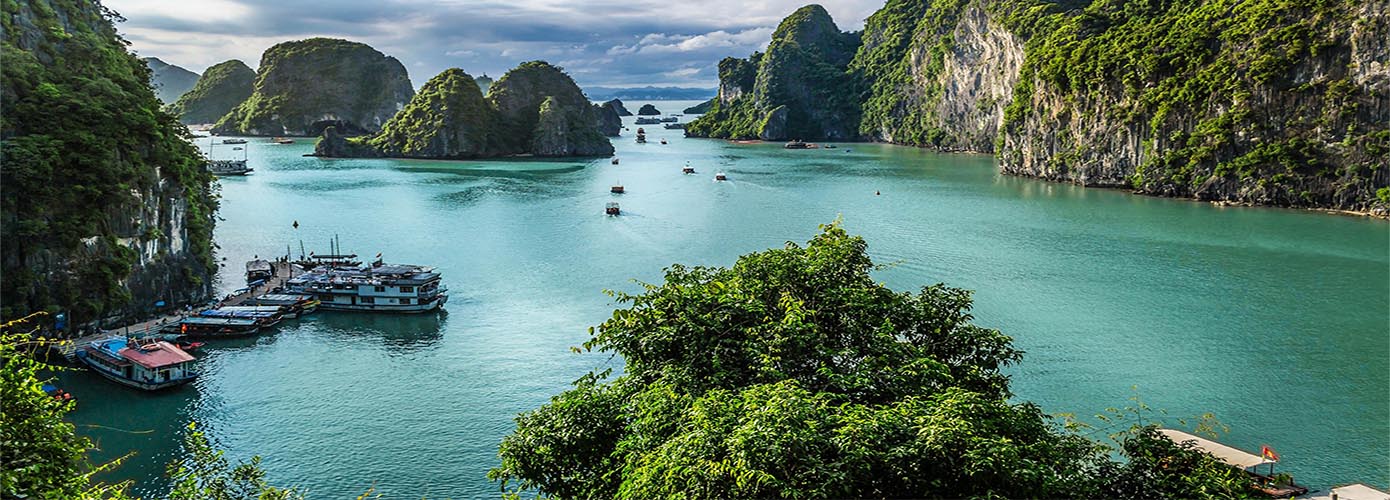 Ha Long Bay Vietnam Holiday 7 hour Cruise