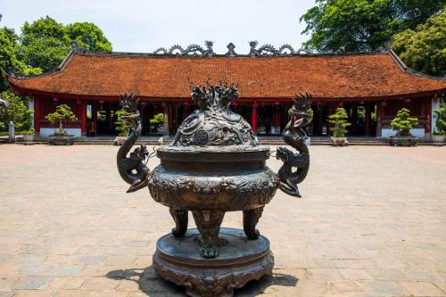 Vietnam and Laos in 2 weeks